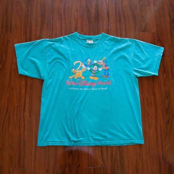 Disney Other - Vintage y2k Walt Disney World Graphic T-Shirt
